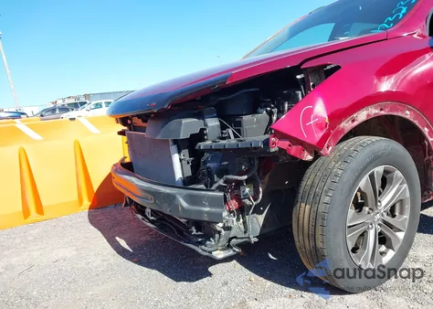 2013 Hyundai Santa Fe Sport z USA, uszkodzony, nr VIN 5XYZU3LB3DG105867